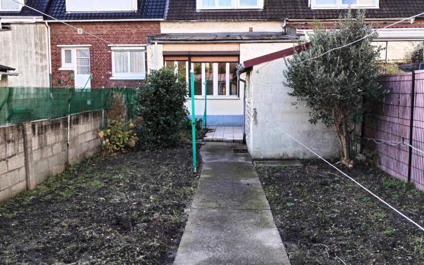 Maison de ville avec jardin et garage Capelle-La-Grande